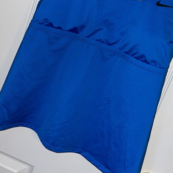 Nike Women's Essential Scoop Neck Tankini Swim Top in Blue Sz-M - Picture 4 of 7